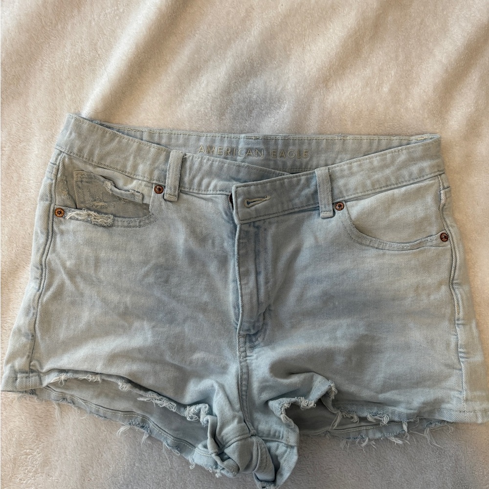 American Eagle Mom Jeans Womens 8 Short Distressed Destroyed